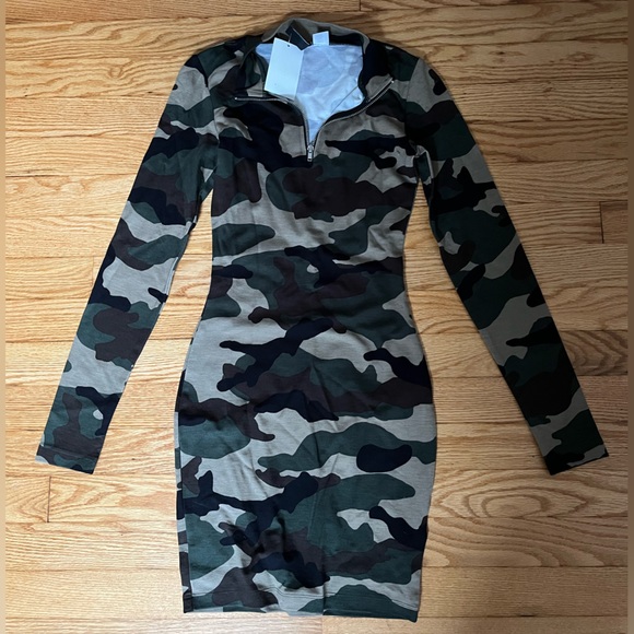 camouflage print long sleeve dress - Picture 1 of 2
